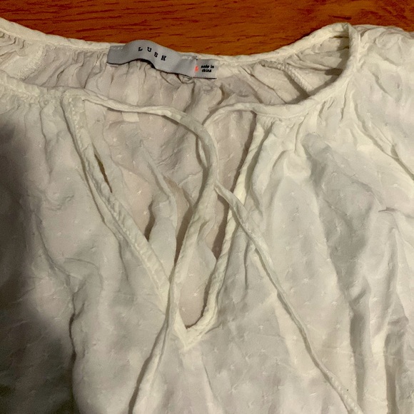 LUSH blouse size large - Picture 3 of 7